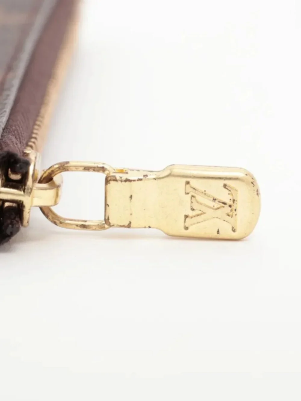 Louis Vuitton Monogram Pochette Key Cles